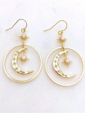 Elegant Gold Tone galaxy Crescent Moon & Sun Starburst Earrings Boho Bohemian